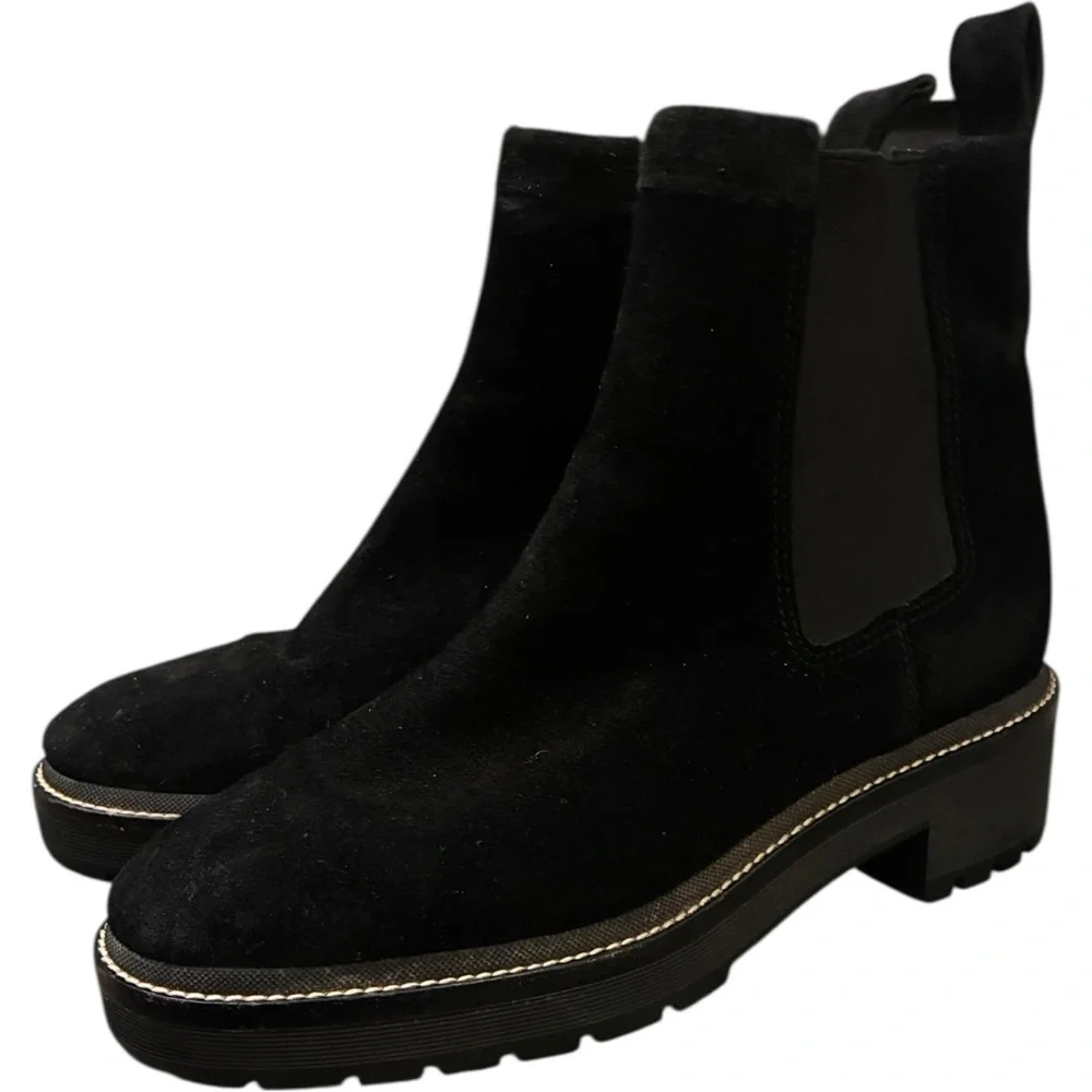 TORY BURCH Chelsea 50mm Lug Suede Bootie in Perfect Black Size 9